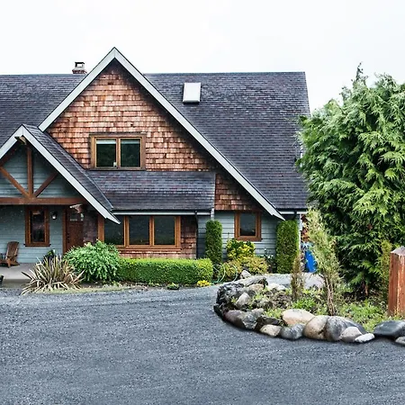 Shawnigan Hills Guest Suite-2