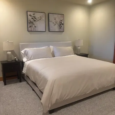 Shawnigan Hills Guest Suite-3